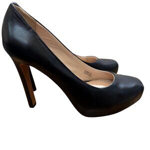 Pour La Victoire Classic Black Leather Platform Stiletto